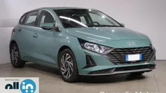 Verde Usata 2024 Hyundai i20 Due volumi | 15.800 € (Buon prezzo)