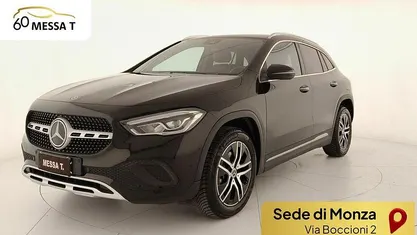 Begagnad Mercedes GLA200 Premium 150 HK (110 kW) 2022 Svart SUV