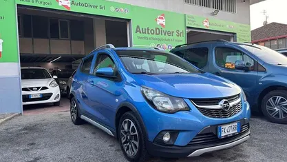 Blu Usata 2017 Opel Karl Rocks Due volumi | 5500 € (Buon prezzo)