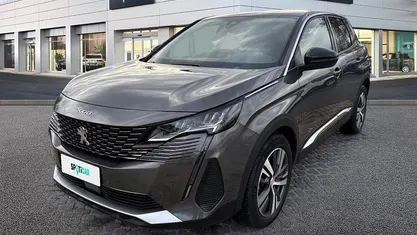 Nero Usata 2022 Peugeot 3008 Allure SUV | 24.400 € (Buon prezzo)