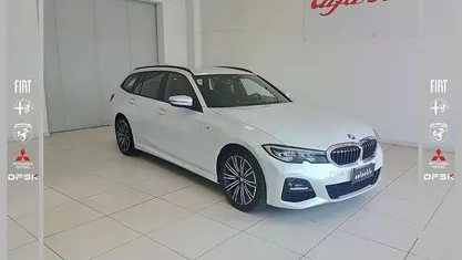 Begagnad BMW 320 M Sport 190 HK (139 kW) 2022 Vit Kombi