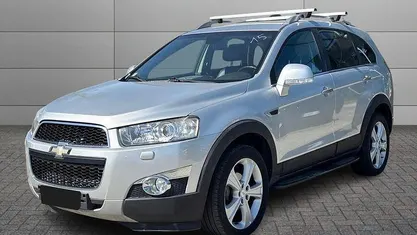 Usata Chevrolet Captiva LTZ 184 CV (135 kW) 2011 Argento SUV