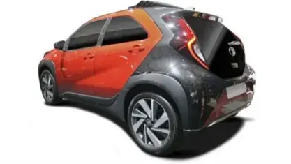 Second-hand Toyota Aygo X Lounge 72 CP (52 kW) 2022 Verde SUV