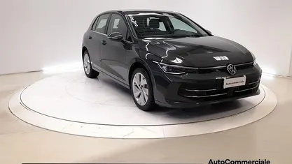Usata VW Golf VIII Style 204 CV (150 kW) 2026