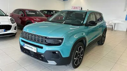 Usata Jeep Avenger Summit 101 CV (74 kW) 2024 SUV