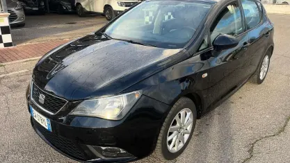 Usata Seat Ibiza Style 75 CV (55 kW) 2014 Nero Berlina