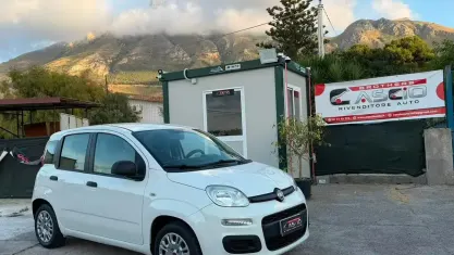 Usata Fiat Panda Pop 69 CV (50 kW) 2016 Bianco Utilitaria