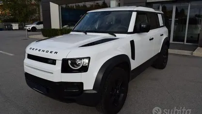 Usata Land Rover Defender S 240 CV (176 kW) 2020 Bianco SUV