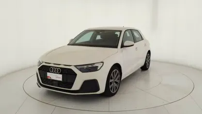 Usata Audi A1 Sportback Business 95 CV (69 kW) 2023 Bianco opaco Utilitaria