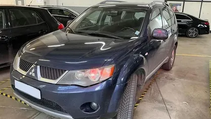 Usata Mitsubishi Outlander Intense 140 CV (102 kW) 2010 SUV