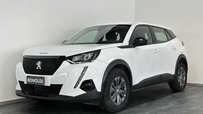 Usata Peugeot 2008 Active 102 CV (75 kW) 2022 Bianco SUV