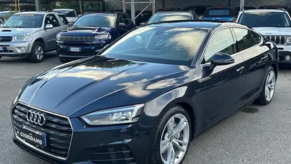 Usata Audi A5 190 CV (139 kW) 2017 Blu Coupé