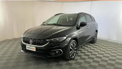 Usata Fiat Tipo Lounge 120 CV (88 kW) 2021 Nero Station wagon
