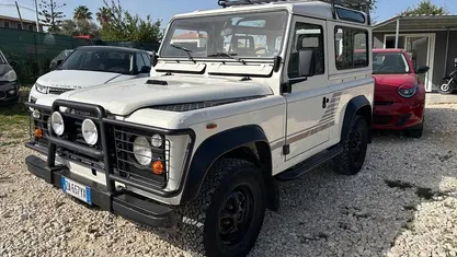 Usata Land Rover Defender 85 CV (62 kW) 1987 SUV