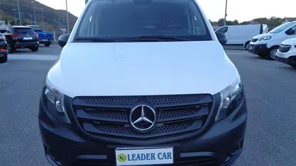 Bianco Usata 2019 Mercedes Vito Furgone | 13.499 € (Super prezzo)