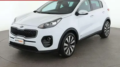 Bianco Usata 2016 Kia Sportage SUV | 13.299 € (Buon prezzo)