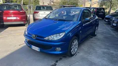 Blu/azzurro Usata 2004 Peugeot 206 CC Cabrio | 4800 € (Buon prezzo)
