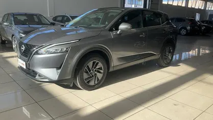 Usata Nissan Qashqai 158 CV (116 kW) 2023 Grigio SUV
