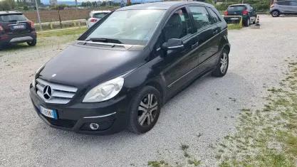 Usata Mercedes B170 Chrome 116 CV (85 kW) 2008 Nero Monovolume