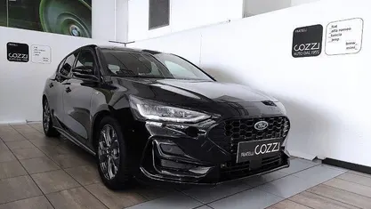 Usata Ford Focus ST-Line 116 CV (85 kW) 2025 Nero Berlina