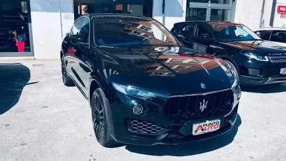 Usata Maserati Levante 275 CV (202 kW) 2018 Nero SUV