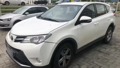 Usata Toyota RAV4 Active 124 CV (91 kW) 2014 Bianco SUV