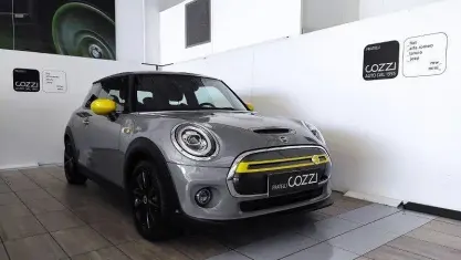 Usata Mini Cooper Coupé 75 kW (102 CV) 2020 Grigio Coupé