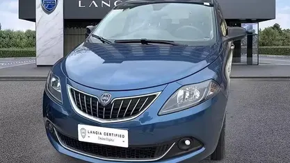 Usata Lancia Ypsilon 70 CV (51 kW) 2024 Utilitaria