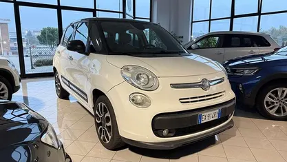 Bianco Usata 2014 Fiat 500L Lounge Monovolume | 7800 € (Buon prezzo)