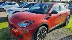 Rosso Nuova 2024 Fiat 600 SUV | 22.300 € (Buon prezzo)