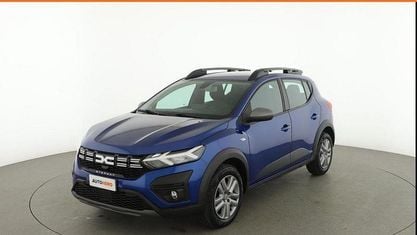 Begagnad Dacia Sandero Expression 91 HK (66 kW) 2023 Blå Sedan