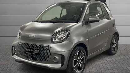 Usata Smart ForTwo Electric Drive Passion 60 kW (82 CV) 2021 Cabrio