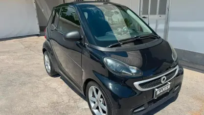 Usata Smart ForTwo Cabrio Passion 45 CV (33 kW) 2009 Nero Cabrio