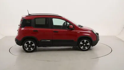 Usata Fiat Panda Cross Cross 70 CV (51 kW) 2025 Utilitaria