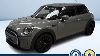 Grigio Usata 2022 Mini Cooper Essential Due volumi | 21.900 € (Buon prezzo)