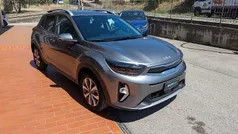 Grigio Usata 2024 Kia Stonic Style SUV | 16.500 € (Buon prezzo)