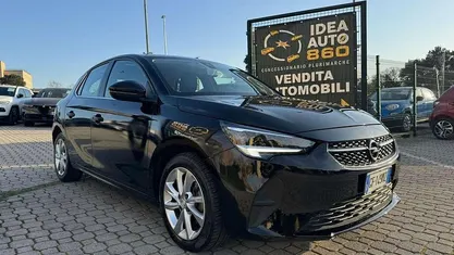 Usata Opel Corsa Elegance 101 CV (74 kW) 2021 Nero Utilitaria
