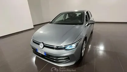 Usata VW Golf VIII Style 150 CV (110 kW) 2025 Argento Berlina