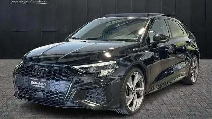 Usata Audi A3 Sportback S-Line 150 CV (110 kW) 2023 Nero Utilitaria