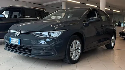 Usata VW Golf VIII 116 CV (85 kW) 2022 Grigio Berlina