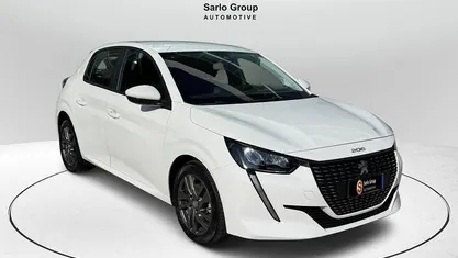 Usata Peugeot 208 Active 102 CV (75 kW) 2021 Bianco Utilitaria