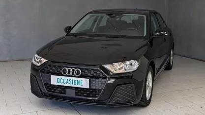 Nero Usata 2022 Audi A1 Sportback Attraction Due volumi | 19.890 € (Buon prezzo)