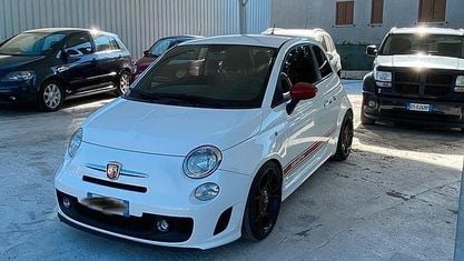 Usata Abarth 500 135 CV (99 kW) 2009 Bianco Utilitaria