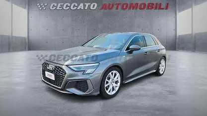 Grigio Usata 2023 Audi A3 S-Line Tre volumi | 24.479 € (Super prezzo)