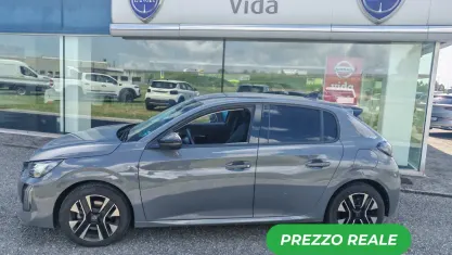 Usata Peugeot 208 101 CV (74 kW) 2025 Utilitaria