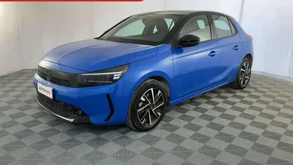 Usata Opel Corsa 101 CV (74 kW) 2024 Blu Utilitaria