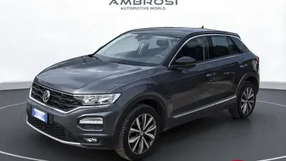 Usata VW T-Roc Style 116 CV (85 kW) 2020 Grigio SUV