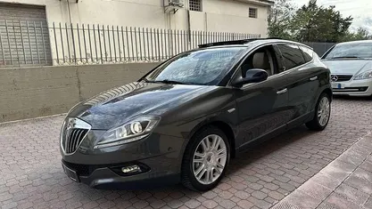 Grigio Usata 2011 Lancia Delta Due volumi | 7500 € (Buon prezzo)