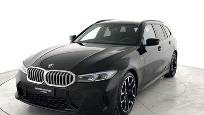 Usata BMW 320e M Sport 190 CV (139 kW) 2025 Nero Station wagon