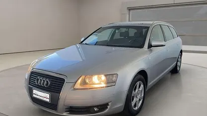 Begagnad Audi A6 Ambiente 179 HK (131 kW) 2006 Silver Kombi